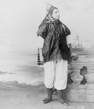 Jewish Woman in Tunis